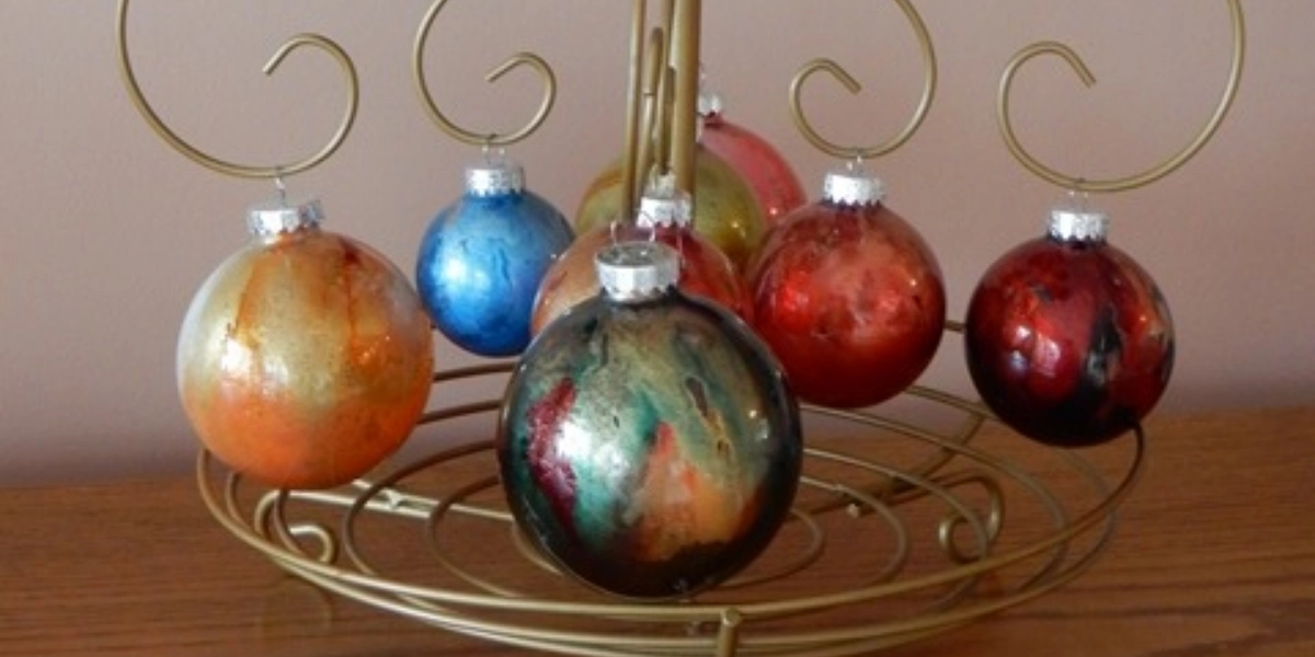 Event image for Alcohol Ink Glass Christmas Ornament Workshop