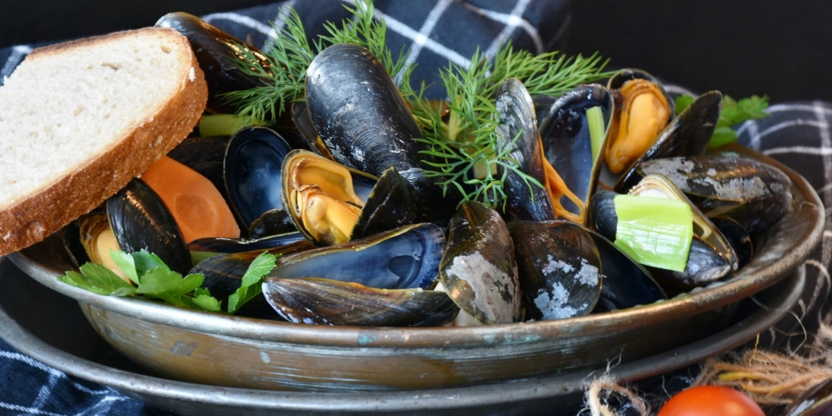 Event image for Show Me Your Mussels! Lunch - Packages