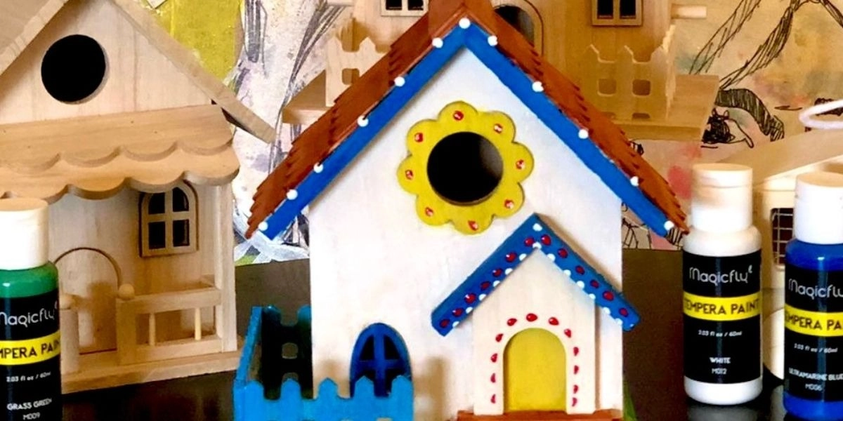 Event image for Crafty Mondays: Birdhouses!