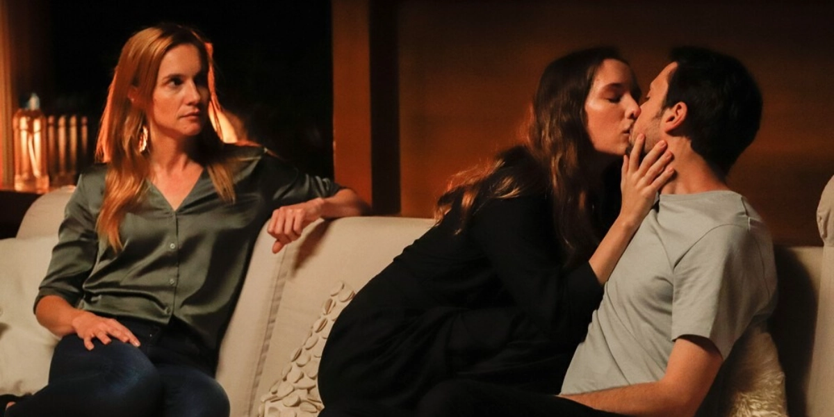 Event image for BORDERS OF LOVE (online)