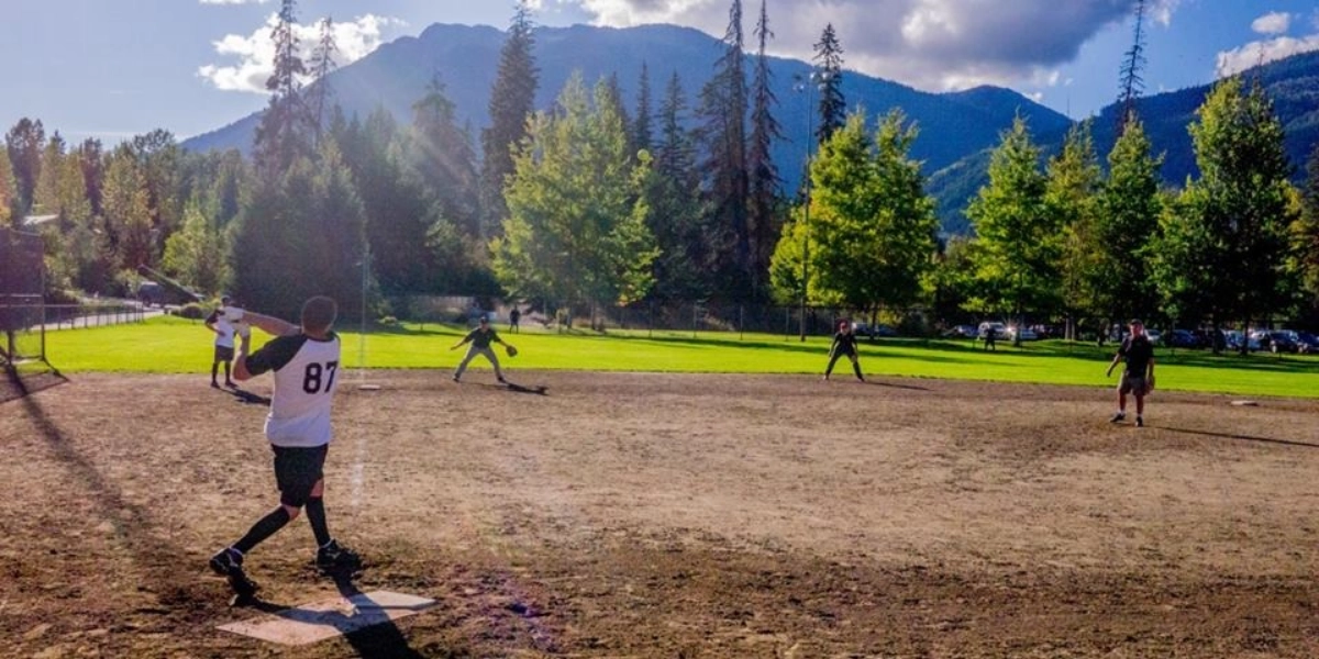 Event image for SEPTEMBER - Gibbons Summer SloPitch Series