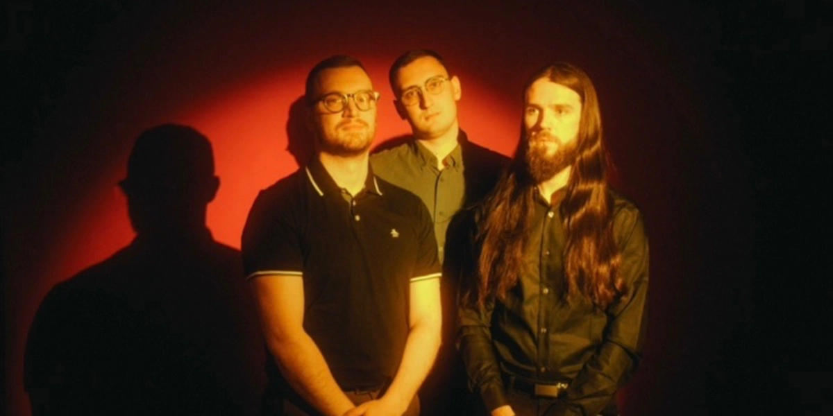 Event image for tunic / Dog Parade at Meteor