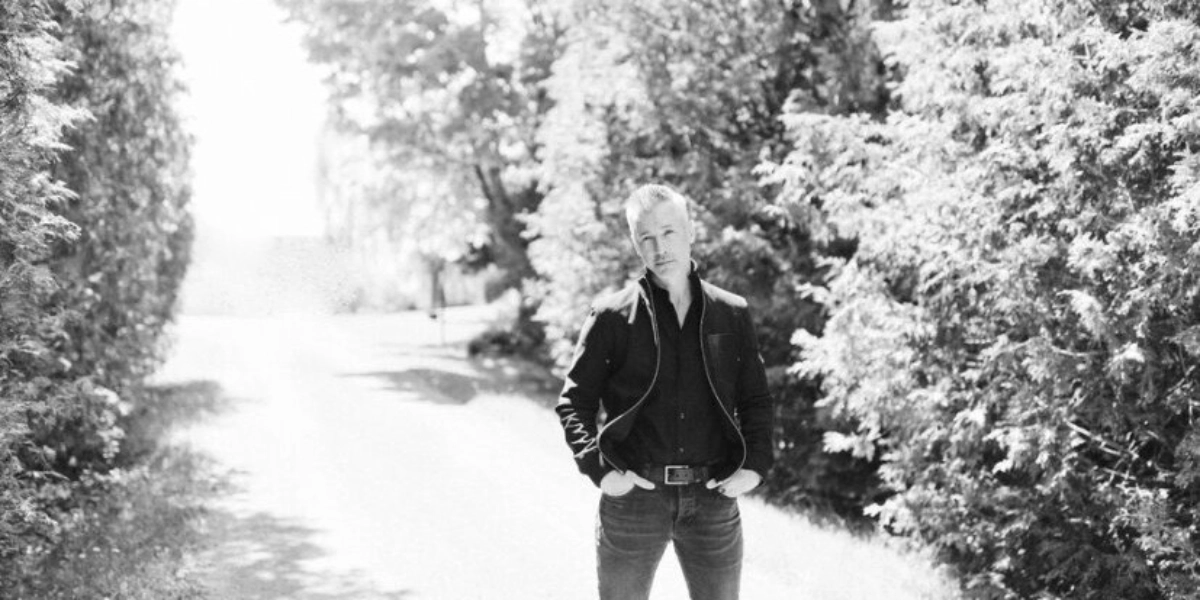 Event image for Royal Wood - Music & Mistletoe