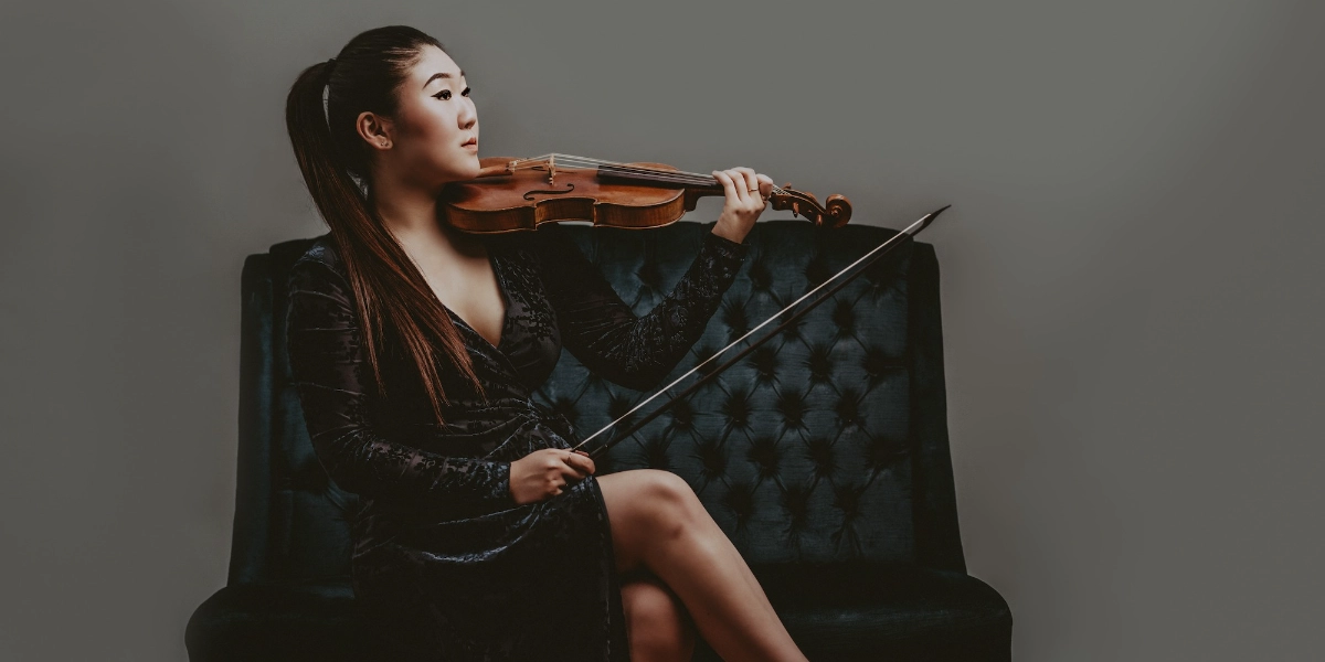 Event image for Chloe Kim, violin