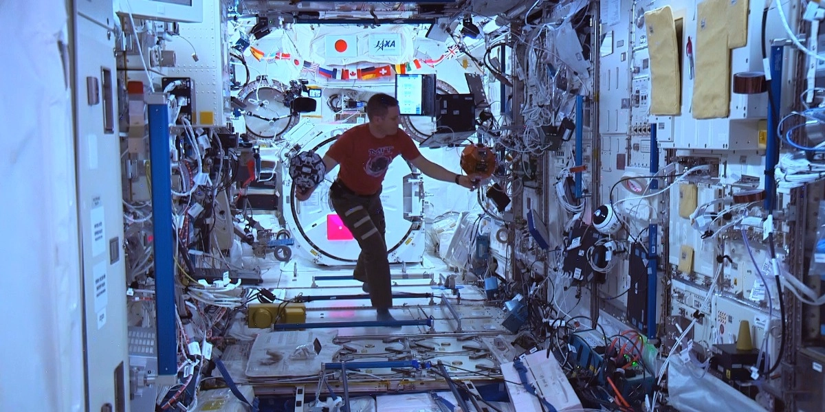 Event image for ZERO GRAVITY