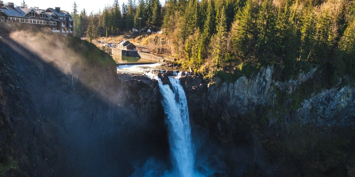 Image d'événement pour Visit Snoqualmie Falls and Hike to Twin Falls