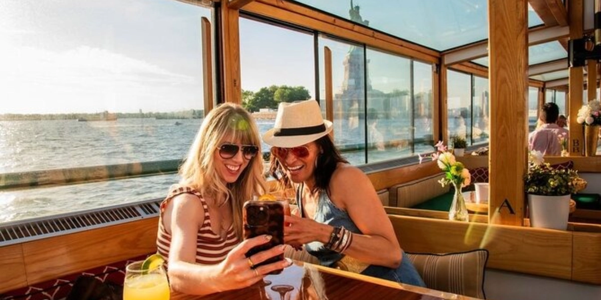 Event image for New York City Sunset Cruise on a Yacht