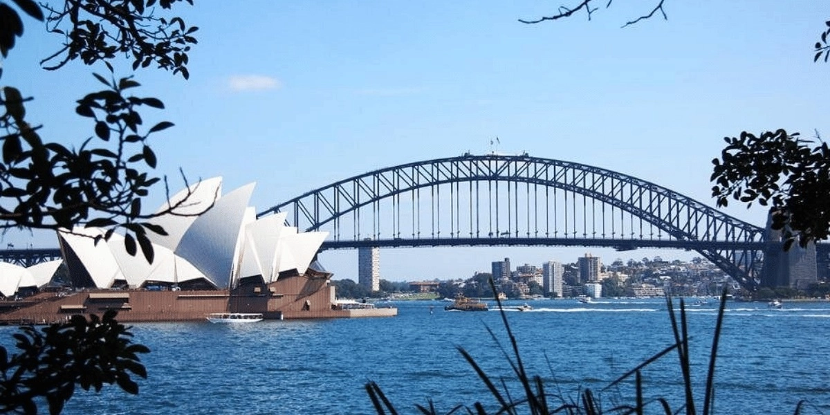Event image for Sydney Half Day Private Tour: see Sydney Opera House and Bondi