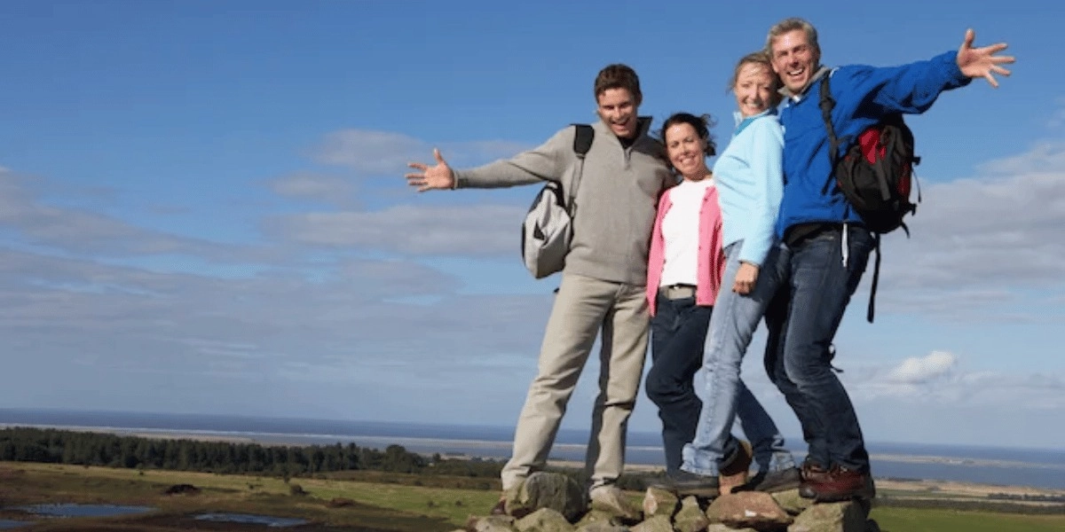 Event image for Singles Walk at Neyagawa Woods – Oakville