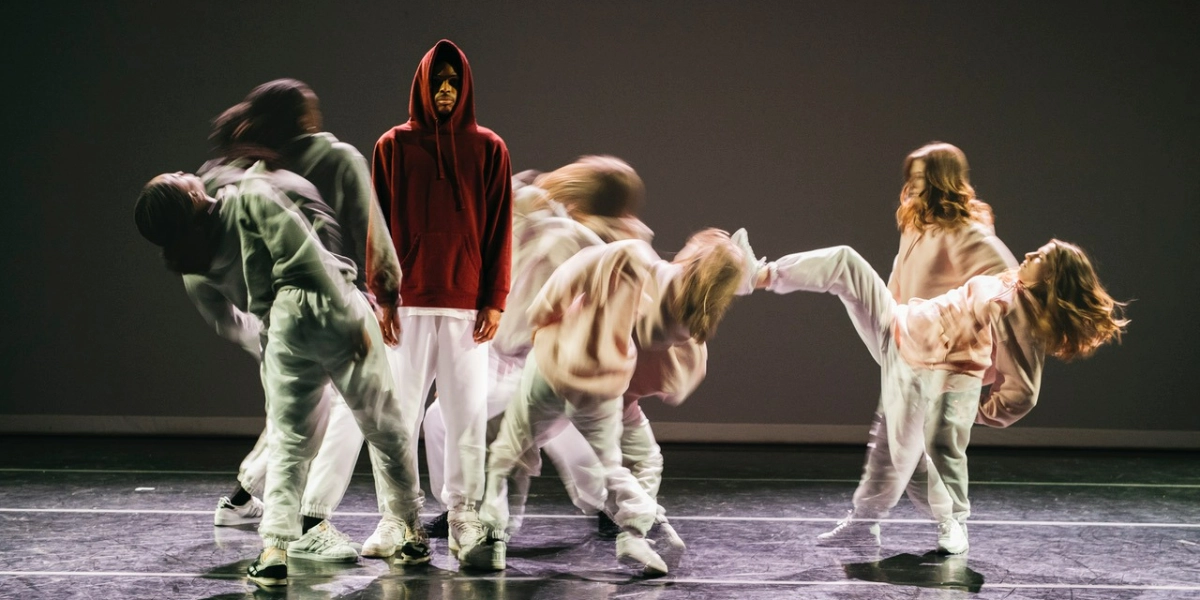 Event image for Fluid Fest - Inward - The Ebnflōh Dance Company
