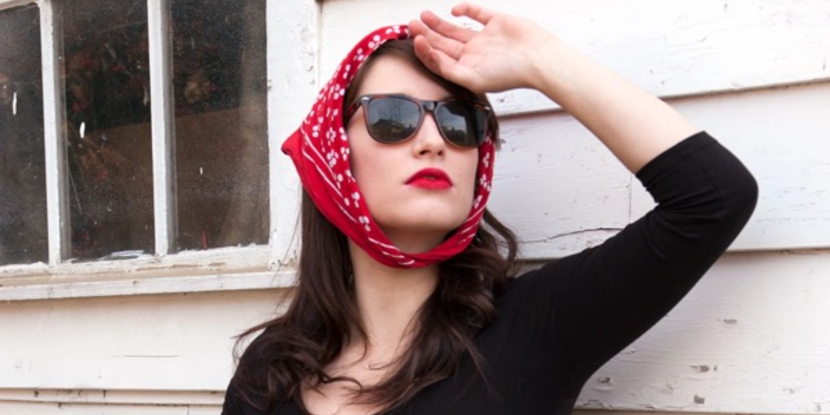 Event image for WORKSHOP - OUT OF YOUR HEAD AND INTO YOUR HEART with Joleen Ballendine